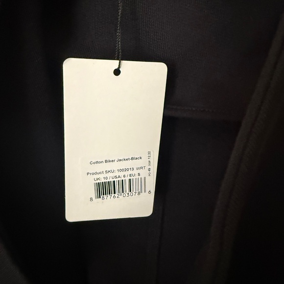 Jacket - Picture 6 of 6